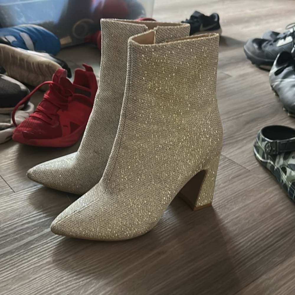 Elegant Glitter Ankle Boots